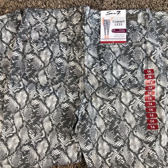 Seven7 - Picture 12 of 14